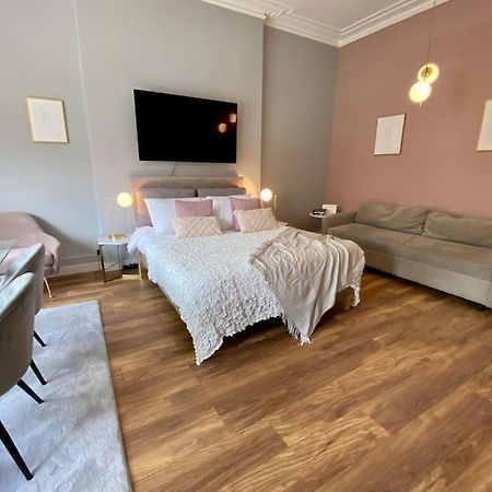 Studio For 3 Near Regents Park N5 伦敦 外观 照片