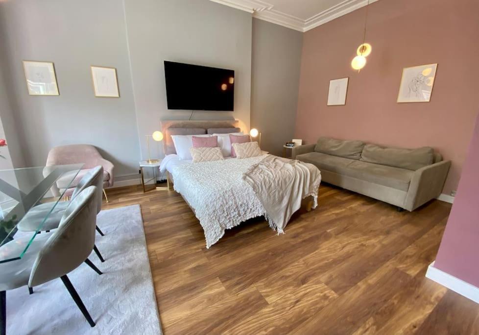 Studio For 3 Near Regents Park N5 伦敦 外观 照片