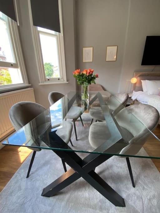 Studio For 3 Near Regents Park N5 伦敦 外观 照片