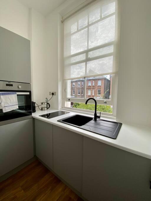 Studio For 3 Near Regents Park N5 伦敦 外观 照片